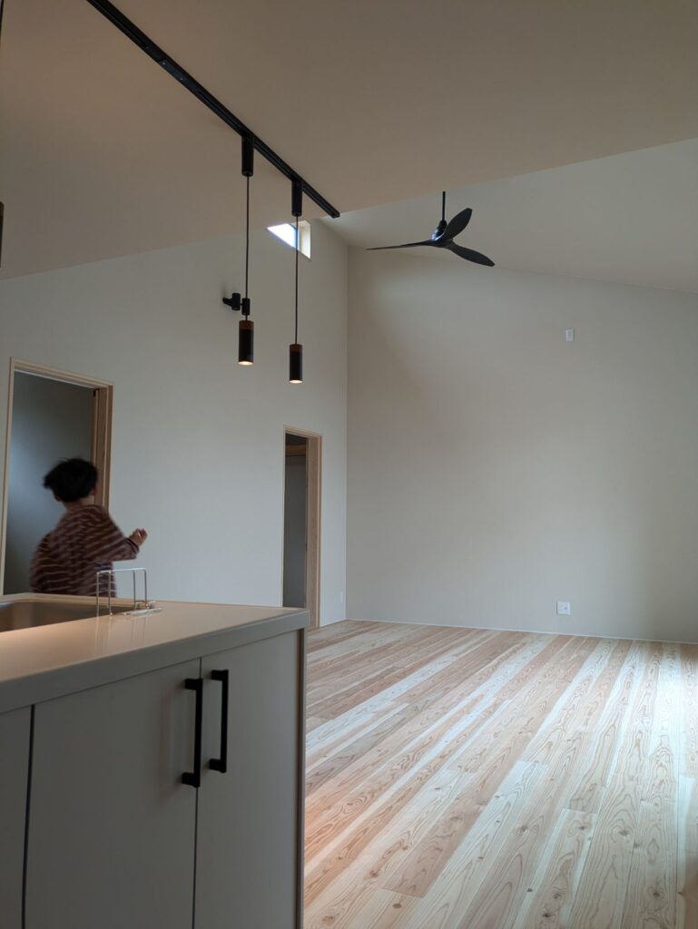 木の温もりあふれる素敵なお住まい